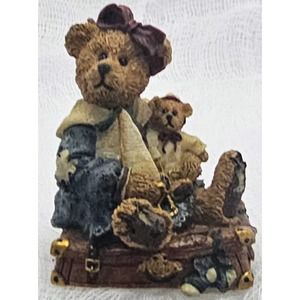 Boyds Bearstone Bailey Bear Suitcase 2000 1993  **RARE**, 1E